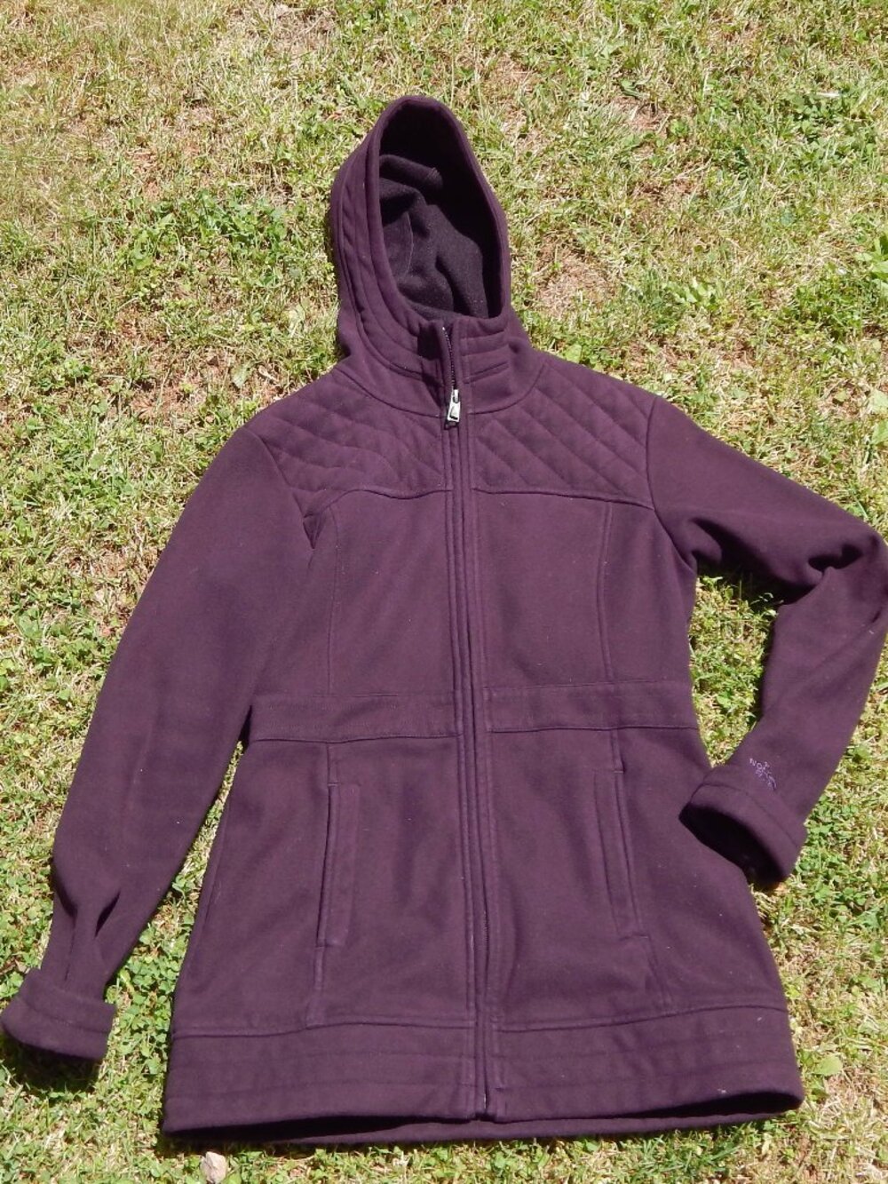 The North Face Hooded Quilted Style Jacket Size Small Womens
